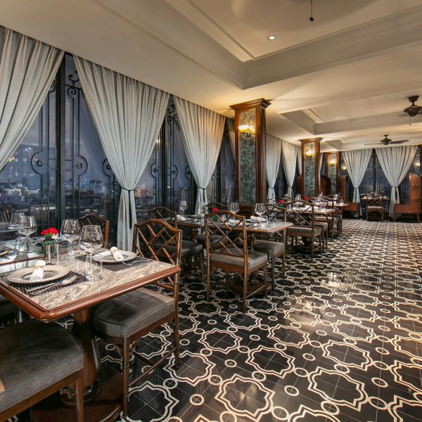 <b>The Bloom</b> Restaurant